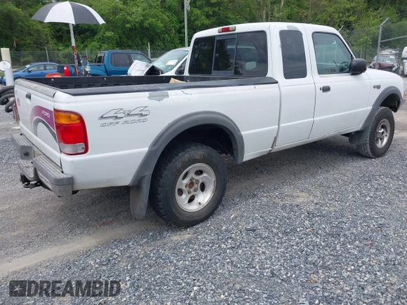 1999 Ford Ranger XLT with VIN 1FTZR15X6XPB81096, listed as a IAAI auction lot 42199053 with 188,475 mi miles and . Bid and sale history available at DreamBid. Image 4.