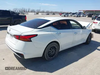 2019 Nissan Altima S with VIN 1N4BL4BV1KC154384, listed as a IAAI auction lot 41733885 with 102,566 mi miles and . Bid and sale history available at DreamBid. Image 4.