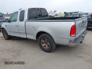 2000 Ford F-150 XL with VIN 1FTRX17W0YKA70861, listed as a IAAI auction lot 42096438 with 1 mi miles. Bid and sale history available at carsss.com. Image 3.