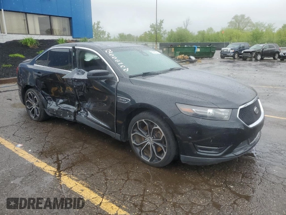 2013 Ford Taurus SHO z VIN 1FAHP2KT9DG155683, wystawiony jako Copart lot #55686075 z przebiegiem 180 283 mil mil oraz Czysty tytuł • Clean title. Historia ofert i sprzedaży dostępna na DreamBid. Obrazek 4.