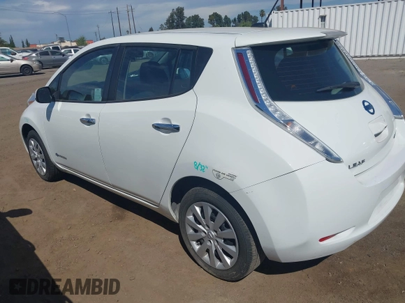2016 Nissan LEAF S with VIN 1N4AZ0CP9GC307135, listed as a IAAI auction lot 41991588 with 50,834 mi miles. Bid and sale history available at carsss.com. Image 3.