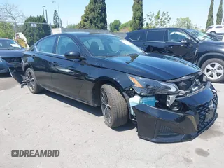 2024 Nissan Altima SR z VIN 1N4BL4CV0RN350796, wystawiony jako IAAI lot #41565832 z przebiegiem 13 078 mil mil oraz . Historia ofert i sprzedaży dostępna na DreamBid. Obrazek 1.