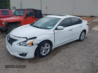 2015 Nissan Altima SV z VIN 1N4AL3AP1FC439021, wystawiony jako IAAI lot #42027354 z przebiegiem 96 729 mil mil oraz . Historia ofert i sprzedaży dostępna na DreamBid. Obrazek 17.