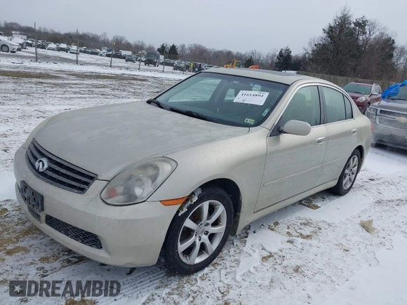 2005 Infiniti G35 with VIN JNKCV51F75M310689, listed as a IAAI auction lot 42101873 with 284,056 mi miles and . Bid and sale history available at carsss.com. Image 2.