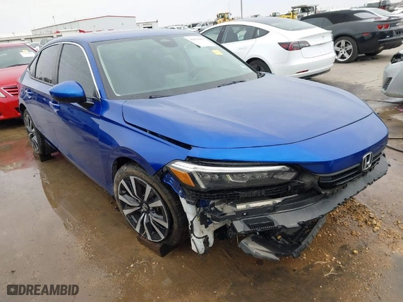 2022 Honda Civic Sedan EX with VIN 2HGFE1F72NH325873, listed as a IAAI auction lot 41621863 with 40,921 mi miles. Bid and sale history available at carsss.com. Image 1.