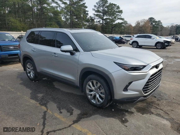 2024 Toyota Grand Highlander XLE with VIN 5TDAAAA59RS008030, listed as a Copart auction lot 42140965 with NaN miles and Salvage Title. Bid and sale history available at carsss.com. Image 4.