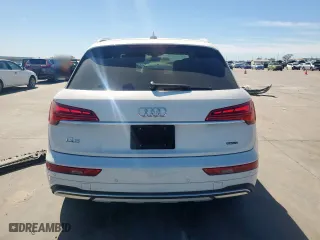 2021 Audi Q5 Premium Plus with VIN WA1BAAFYXM2067329, listed as a Copart auction lot 48824445 with 21,210 mi miles and Salvage Title. Bid and sale history available at carsss.com. Image 6.