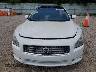 2010 Nissan Maxima SV z VIN 1N4AA5AP7AC829258, wystawiony jako Copart lot #61083055 z przebiegiem 150 458 mil mil oraz Szkoda całkowita • Salvage title. Historia ofert i sprzedaży dostępna na DreamBid. Obrazek 5.