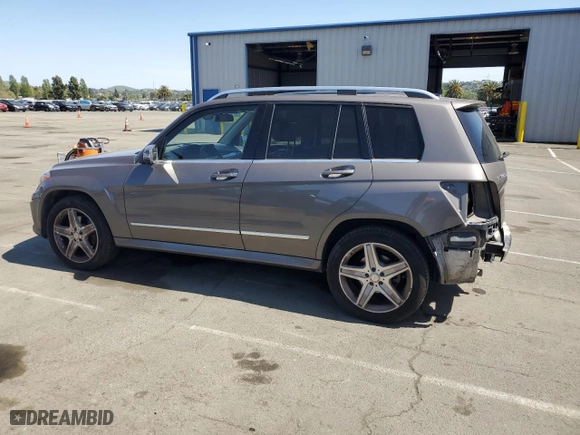 2014 Mercedes-Benz GLK-Class GLK 250 BlueTEC with VIN WDCGG0EB1EG256354, listed as a Copart auction lot 52910805 with 135,038 mi miles and Salvage Title. Bid and sale history available at carsss.com. Image 2.