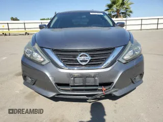 2016 Nissan Altima SR z VIN 1N4AL3AP5GC209029, wystawiony jako Copart lot #55973955 z przebiegiem 131 909 mil mil oraz Szkoda całkowita • Salvage title. Historia ofert i sprzedaży dostępna na DreamBid. Obrazek 5.