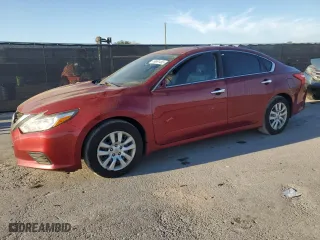 2017 Nissan Altima 2.5 SR with VIN 1N4AL3AP6HC238721, listed as a Copart auction lot 49981465 with 77,791 mi miles and Salvage Title. Bid and sale history available at carsss.com. Image 1.