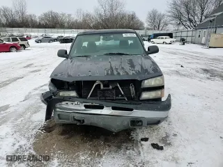 2004 Chevrolet Silverado 1500 LS with VIN 1GCEC14T14E188690, listed as a Copart auction lot 42616285 with 186,116 mi miles and Clean Title. Bid and sale history available at carsss.com. Image 11.