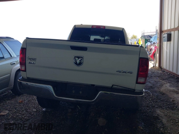 2017 Ram 1500 SLT z VIN 1C6RR7GT6HS537534, wystawiony jako IAAI lot #40744482 z przebiegiem 148 661 mil mil oraz . Historia ofert i sprzedaży dostępna na DreamBid. Obrazek 16.