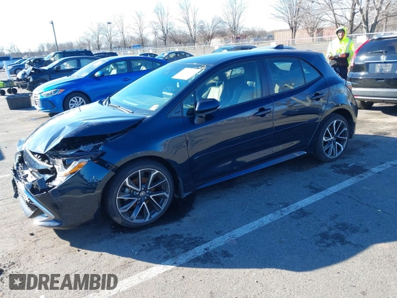 2020 Toyota Corolla Hatchback XSE with VIN JTNC4RBE8L3085053, listed as a IAAI auction lot 41134475 with 51,287 mi miles. Bid and sale history available at carsss.com. Image 2.
