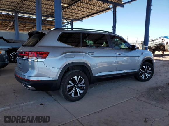 2024 Volkswagen Atlas SE with VIN 1V2DR2CA1RC593093, listed as a Copart auction lot 56397325 with 14,524 mi miles and Salvage title. Bid and sale history available at DreamBid. Image 3.