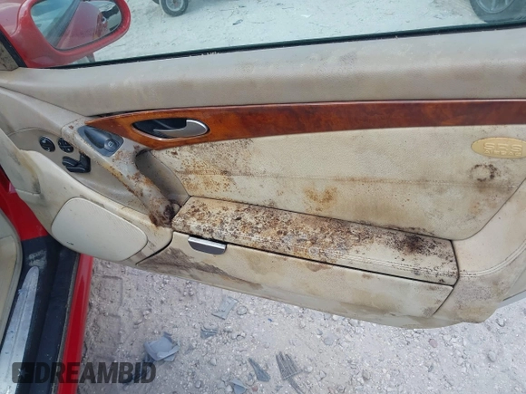2003 Mercedes-Benz SL 500 with VIN WDBSK75F83F019842, listed as a IAAI auction lot 42155133 with Not provided miles and . Bid and sale history available at DreamBid. Image 15.