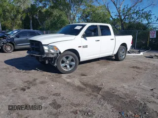 2015 Ram 1500 Lone Star z VIN 1C6RR6LT3FS570875, wystawiony jako IAAI lot #42253051 z przebiegiem 263 539 mil mil oraz . Historia ofert i sprzedaży dostępna na DreamBid. Obrazek 2.