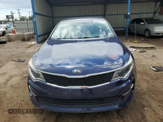 2018 Kia Optima LX z VIN 5XXGT4L37JG250208, wystawiony jako Copart lot #60896115 z przebiegiem 84 775 mil mil oraz Szkoda całkowita • Salvage title. Historia ofert i sprzedaży dostępna na DreamBid. Obrazek 5.