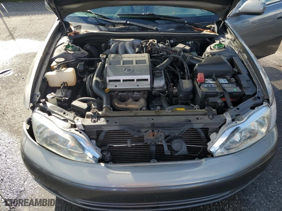 1998 Lexus ES 300 Luxury Sport Sdn with VIN JT8BF28G7W0142096, listed as a Copart auction lot 44586765 with 214,025 mi miles and Salvage Title. Bid and sale history available at carsss.com. Image 11.