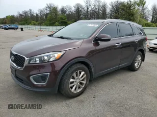 2016 Kia Sorento LX z VIN 5XYPG4A39GG061412, wystawiony jako Copart lot #57947885 z przebiegiem 134 381 mil mil oraz Szkoda całkowita • Salvage title. Historia ofert i sprzedaży dostępna na DreamBid. Obrazek 1.