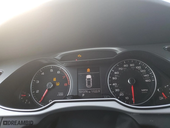 2015 Audi allroad Premium Plus with VIN WA1UFAFL3FA107483, listed as a Copart auction lot 37900244 with 101,376 mi miles. Bid and sale history available at carsss.com. Image 9.