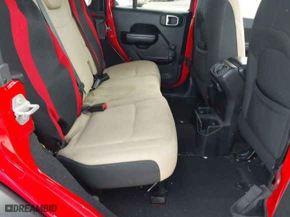 2018 Jeep Wrangler Unlimited Sport S with VIN 1C4HJXDG6JW139791, listed as a IAAI auction lot 41440086 with 94,096 mi miles. Bid and sale history available at carsss.com. Image 8.