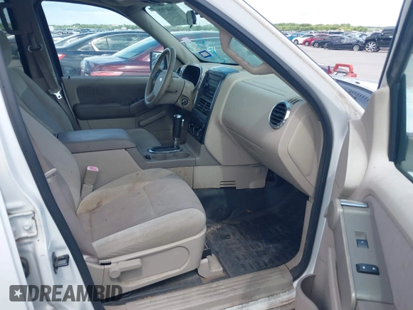 2007 Ford Explorer Sport Trac XLT z VIN 1FMEU31K07UB56341, wystawiony jako IAAI lot #42646998 z przebiegiem 132 347 mil mil oraz . Historia ofert i sprzedaży dostępna na DreamBid. Obrazek 5.