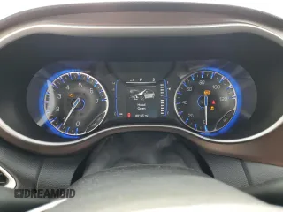 2018 Chrysler Pacifica Touring L z VIN 2C4RC1BG8JR287948, wystawiony jako Copart lot #59123235 z przebiegiem 80 145 mil mil oraz Szkoda całkowita • Salvage title. Historia ofert i sprzedaży dostępna na DreamBid. Obrazek 9.