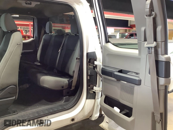2020 Ford F-150 XL с VIN 1FTEX1EP8LKE46239, выставлен на аукционе IAAI как лот 42806611 с пробегом 171 789 миль миль и . История ставок и продаж доступна на DreamBid. Изображение 14.