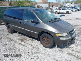 1999 Chrysler Town & Country LXi with VIN 1C4GP54LXXB553393, listed as a IAAI auction lot 41968605 with 256,400 mi miles. Bid and sale history available at carsss.com. Image 1.