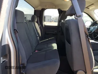 2007 Chevrolet Silverado 1500 LT w/1LT with VIN 2GCEC19J371607233, listed as a Copart auction lot 43325445 with 211,783 mi miles and Salvage Title. Bid and sale history available at carsss.com. Image 10.
