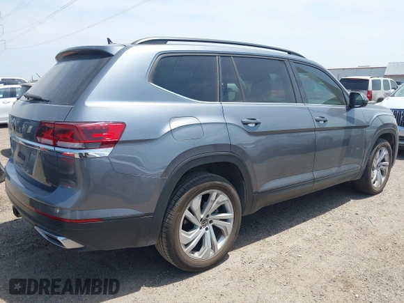2022 Volkswagen Atlas SE with VIN 1V2WR2CA1NC514072, listed as a IAAI auction lot 42071153 with 53,879 mi miles and . Bid and sale history available at DreamBid. Image 4.