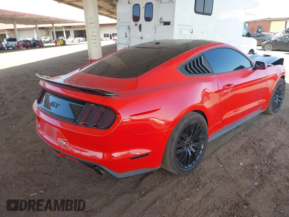 2015 Ford Mustang GT z VIN 1FA6P8CF5F5431455, wystawiony jako IAAI lot #42302785 z przebiegiem 60 817 mil mil oraz . Historia ofert i sprzedaży dostępna na DreamBid. Obrazek 4.