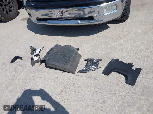 2014 Ford Explorer Sport с VIN 1FM5K8GT9EGC62608, выставлен на аукционе IAAI как лот 42694771 с пробегом 175 559 миль миль и . История ставок и продаж доступна на DreamBid. Изображение 11.