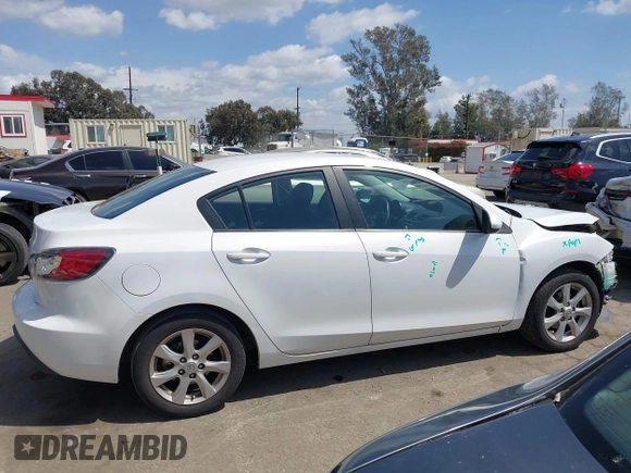 2011 Mazda 3 i Touring with VIN JM1BL1VG8B1478997, listed as a IAAI auction lot 41945998 with 111,784 mi miles and . Bid and sale history available at DreamBid. Image 14.
