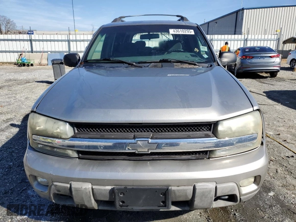 2003 Chevrolet TrailBlazer EXT LT with VIN 1GNET16S236207283, listed as a Copart auction lot 43610295 with 185,788 mi miles and Salvage Title. Bid and sale history available at DreamBid. Image 5.