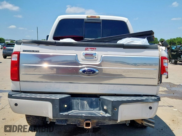 2016 Ford F-250 Lariat with VIN 1FT7W2BT4GEB75820, listed as a Copart auction lot 60885475 with 91,786 mi miles and Salvage title. Bid and sale history available at DreamBid. Image 6.