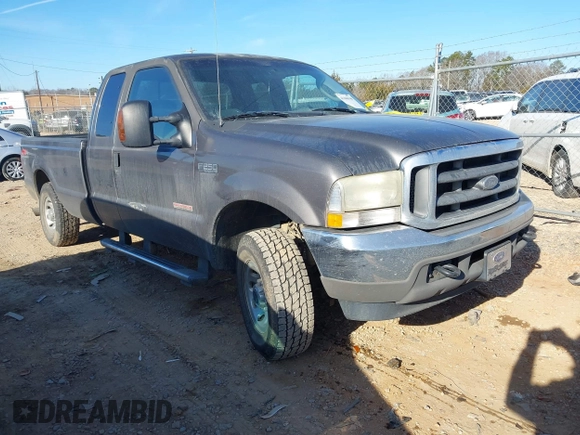 2004 Ford F-250 XL z VIN 1FTNX21P24EC73569, wystawiony jako IAAI lot #41446949 z przebiegiem 287 828 mil mil oraz . Historia ofert i sprzedaży dostępna na DreamBid. Obrazek 1.