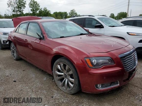 2014 Chrysler 300 S with VIN 2C3CCABT2EH340369, listed as a Copart auction lot 49133504 with 117,573 mi miles and Non Repairable. Bid and sale history available at DreamBid. Image 1.
