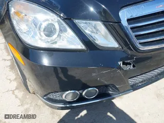 2011 Mercedes-Benz E-Class E 350 Luxury with VIN WDDHF8HB2BA433473, listed as a IAAI auction lot 41968313 with 140,113 mi miles. Bid and sale history available at carsss.com. Image 12.