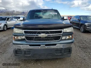 2006 Chevrolet Silverado 1500 Classic LT2 with VIN 1GCEK19Z96E241784, listed as a Copart auction lot 86848864 with 185,963 mi miles and Clean Title. Bid and sale history available at carsss.com. Image 5.