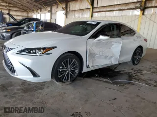 2025 Lexus ES with VIN 58ADZ1B19SU185927, listed as a Copart auction lot 46543515 with 2,501 mi miles and Salvage Title. Bid and sale history available at carsss.com. Image 1.