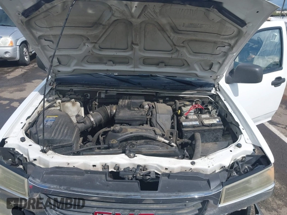 2004 GMC Canyon SLE Z85 with VIN 1GTCS196748115402, listed as a IAAI auction lot 41935583 with 172,093 mi miles. Bid and sale history available at carsss.com. Image 10.