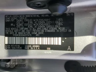 2010 Toyota Highlander with VIN 5TDZK3EH2AS017415, listed as a Copart auction lot 60332305 with 289,682 mi miles and Salvage title. Bid and sale history available at DreamBid. Image 13.