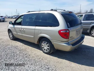 2005 Chrysler Town & Country Touring with VIN 2C4GP54LX5R132272, listed as a IAAI auction lot 41860741 with 138,402 mi miles and . Bid and sale history available at DreamBid. Image 3.