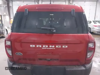 2024 Ford Bronco Sport Big Bend z VIN 3FMCR9B6XRRE82851, wystawiony jako IAAI lot #41999432 z przebiegiem 26 825 mil mil oraz . Historia ofert i sprzedaży dostępna na DreamBid. Obrazek 16.