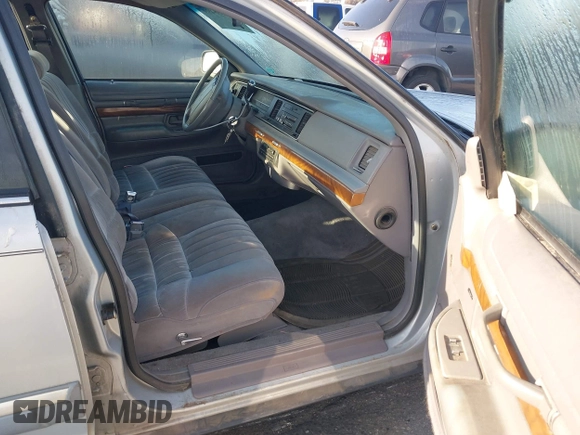 1994 Mercury Grand Marquis LS z VIN 2MELM75W9RX669484, wystawiony jako IAAI lot #41838499 z przebiegiem 101 777 mil mil oraz . Historia ofert i sprzedaży dostępna na DreamBid. Obrazek 5.