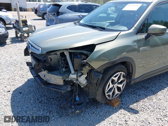 2021 Subaru Forester Premium with VIN JF2SKAFC5MH550118, listed as a IAAI auction lot 42427536 with 31,469 mi miles and . Bid and sale history available at DreamBid. Image 6.