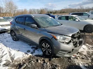 2019 Nissan Kicks SV with VIN 3N1CP5CU9KL471559, listed as a Copart auction lot 42172235 with 94,450 mi miles and Salvage Title. Bid and sale history available at carsss.com. Image 11.