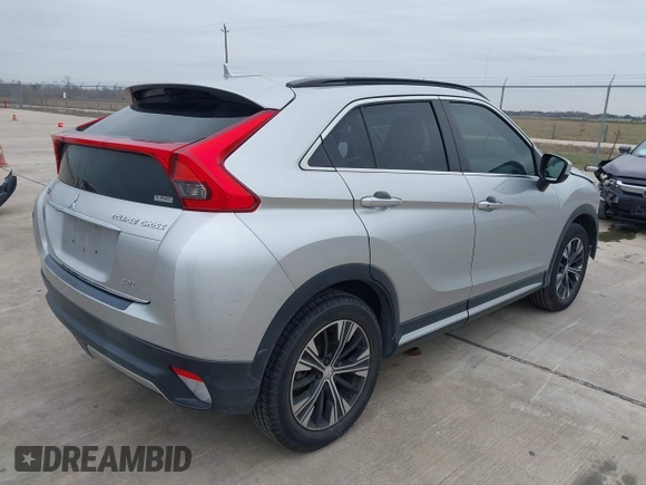2018 Mitsubishi Eclipse Cross SE with VIN JA4AT5AA2JZ046131, listed as a IAAI auction lot 41275372 with 98,612 mi miles and . Bid and sale history available at DreamBid. Image 4.